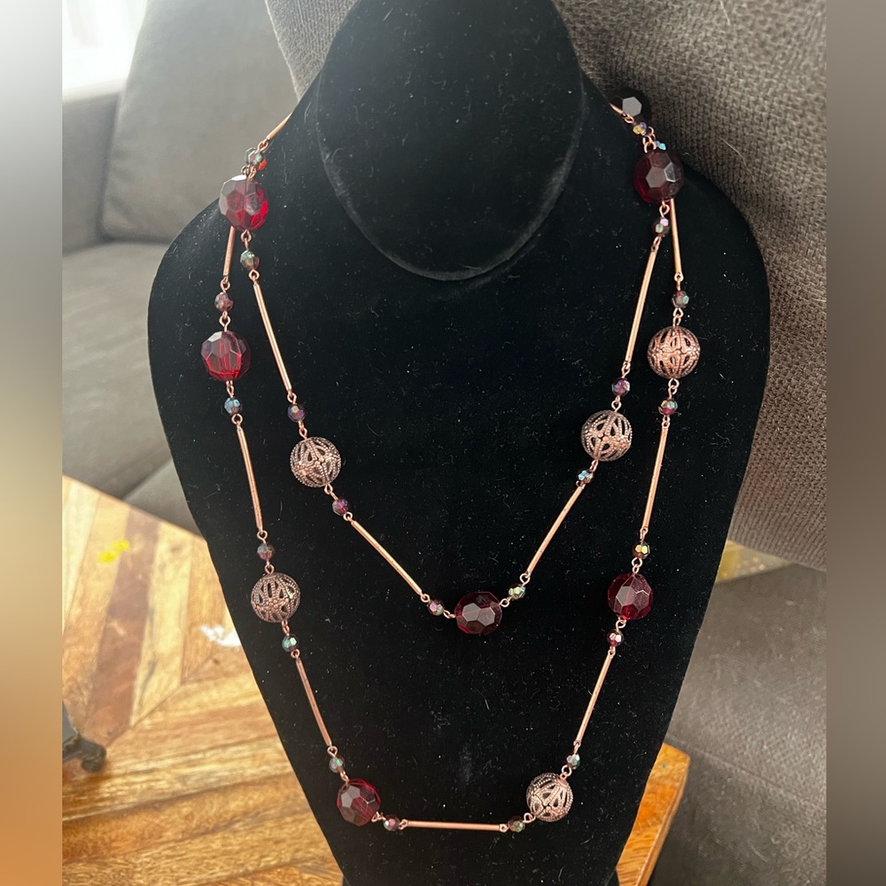 Elegant Red and Copper Beaded Necklace